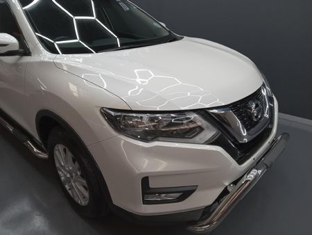 2018-Nissan-X-Trail-25-Acenta-Plus-4x4-Auto-7-seat_5