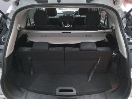 2018-Nissan-X-Trail-25-Acenta-Plus-4x4-Auto-7-seat_6