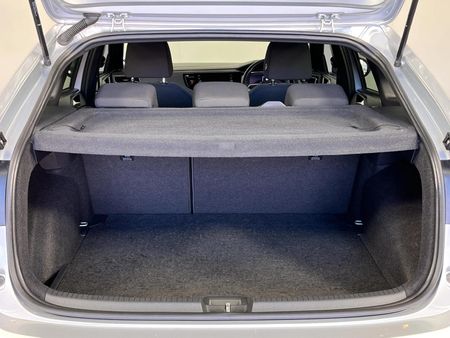 2022-Volkswagen-Taigo-10-TSI-R-Line-Auto_14