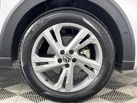 2022-Volkswagen-Taigo-10-TSI-R-Line-Auto_5