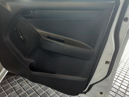 2024-Isuzu-D-Max-250C-Fleetside-Single-Cab_10