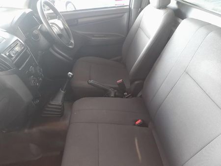 2024-Isuzu-D-Max-250C-Fleetside-Single-Cab_12