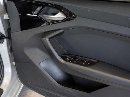 2026-Audi-A1-Sportback-30-TFSI-Advanced-S-Tronic_18