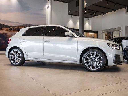 2026-Audi-A1-Sportback-30-TFSI-Advanced-S-Tronic_2