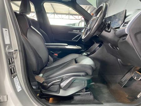 2025-BMW-X1-sDrive18d-M-Sport_11