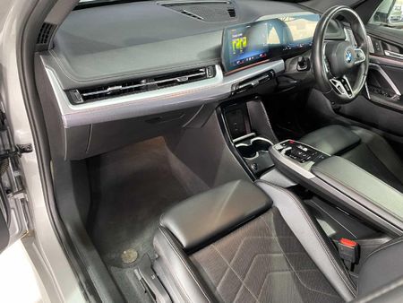 2025-BMW-X1-sDrive18d-M-Sport_6