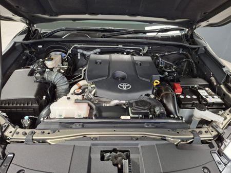 2023-Toyota-Hilux-28-GD-6-Raised-Body-Raider-Auto-Double-Cab_12