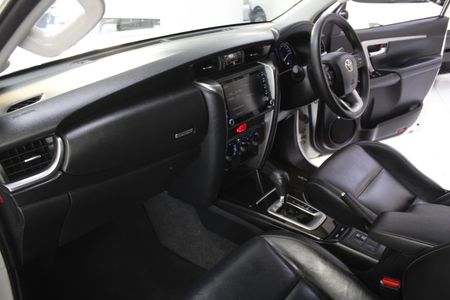 2023-Toyota-Fortuner-AUTOMATIC_19