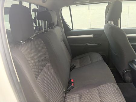 2017-Toyota-Hilux-24-GD-6-Raised-Body-SRX-Double-Cab_1