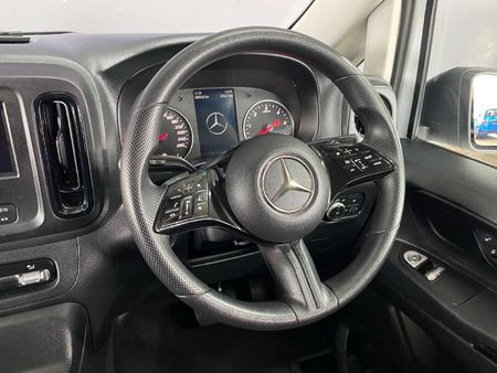 2025-Mercedes-Benz-Vito-116-20-CDI-Tourer-Pro-Auto_15