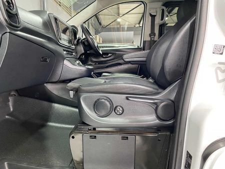 2025-Mercedes-Benz-Vito-116-20-CDI-Tourer-Pro-Auto_7