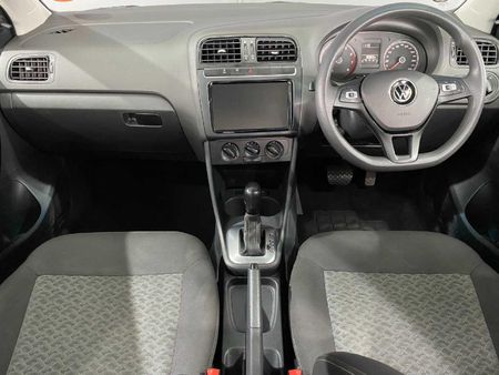 2025-Volkswagen-Polo-Vivo-16-Life_13