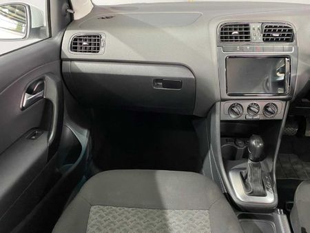 2025-Volkswagen-Polo-Vivo-16-Life_14