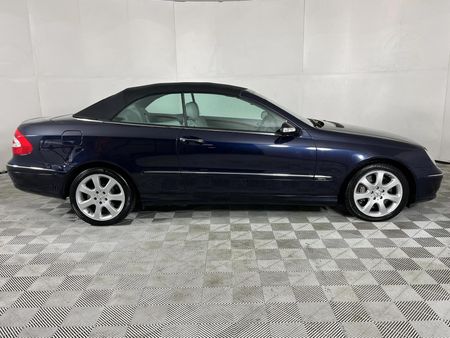 2005-Mercedes-Benz-CLK-500-Cabriolet_13