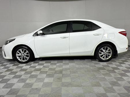 2016-Toyota-Corolla-18-High-Auto_16