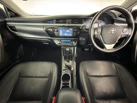 2016-Toyota-Corolla-18-High-Auto_1