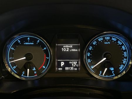 2016-Toyota-Corolla-18-High-Auto_2