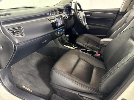 2016-Toyota-Corolla-18-High-Auto_8
