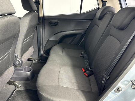 2013-Hyundai-i10-125-GLS-Fluid_3
