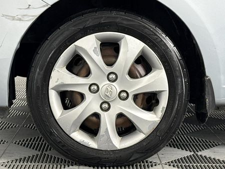 2013-Hyundai-i10-125-GLS-Fluid_4