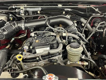 2020-Toyota-Hilux-27-VVTi-Raised-Body-S-Double-Cab_13