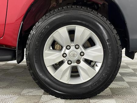 2020-Toyota-Hilux-27-VVTi-Raised-Body-S-Double-Cab_4