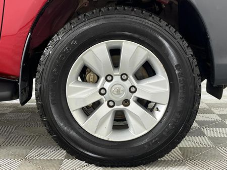 2020-Toyota-Hilux-27-VVTi-Raised-Body-S-Double-Cab_5