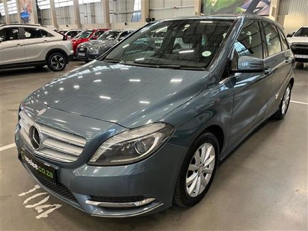 2013-Mercedes-Benz-B-Class-B-200-BE-Auto_6