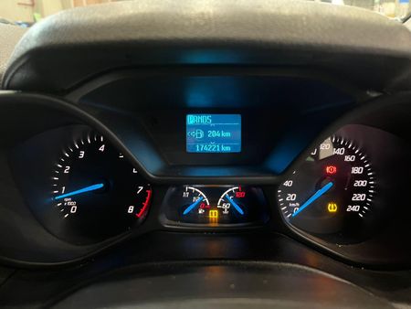 2015-Ford-Tourneo-Connect-Grand-16-Titanium-Auto-LWB_10