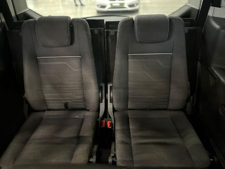 2015-Ford-Tourneo-Connect-Grand-16-Titanium-Auto-LWB_12