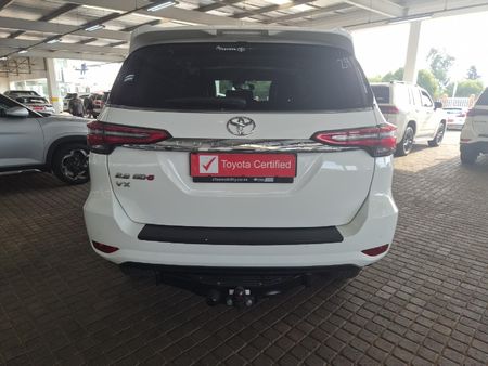 2023-Toyota-Fortuner-28-GD-6-VX-Auto_4