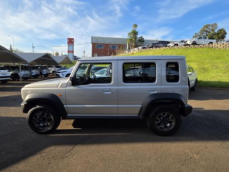 2024-Suzuki-Jimny-15-GLX-AllGrip-5-Door-Auto_21