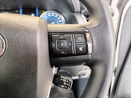 2025-Toyota-Fortuner-24-GD-6-4x4-Auto_9