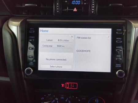 2025-Toyota-Fortuner-24-GD-6-4x4-Auto_11
