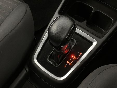 2023-Suzuki-Swift-12-GL-Auto_10