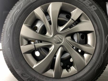 2023-Suzuki-Swift-12-GL-Auto_18