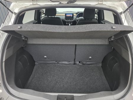 2025-Renault-Kiger-10-Energy-Zen-Auto_14