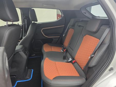 2025-Renault-Kiger-10-Energy-Zen-Auto_15