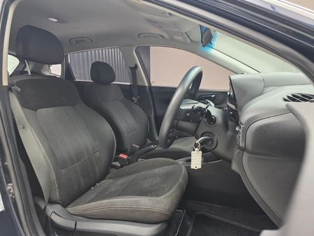 2023-Hyundai-i20-14-Motion-Auto_9