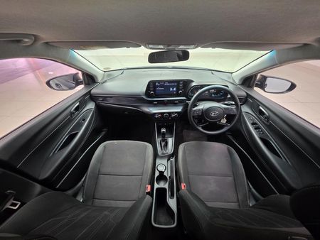 2023-Hyundai-i20-14-Motion-Auto_13