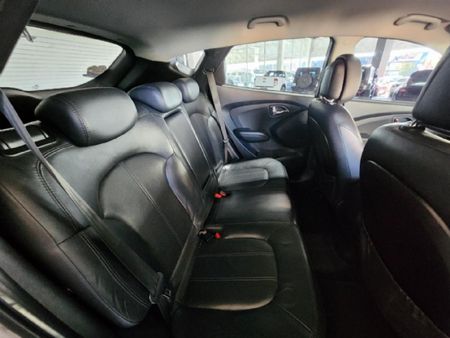 2013-Hyundai-ix35-20-GLS-Executive-Auto_11
