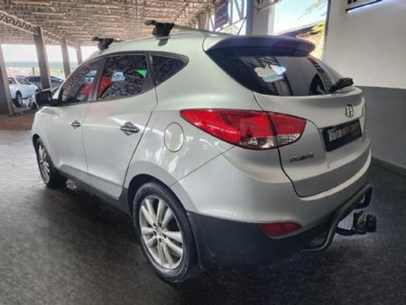 2013-Hyundai-ix35-20-GLS-Executive-Auto_5