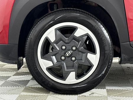 2025-Hyundai-Exter-12-Executive_4