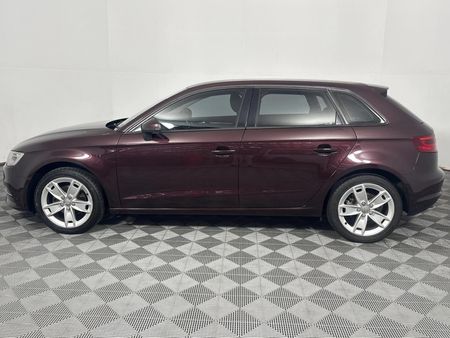2013-Audi-A3-Sportback-14-TFSI-S_19
