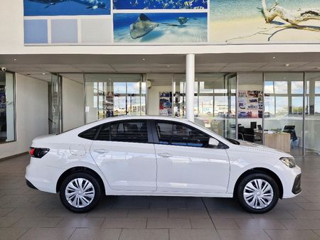 2025-Volkswagen-Polo-16-Classic-Auto_1