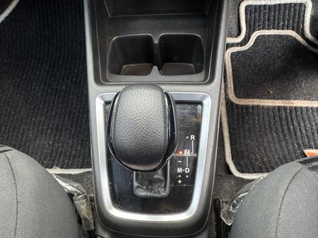 2023-Suzuki-Swift-12-GL-Auto_14