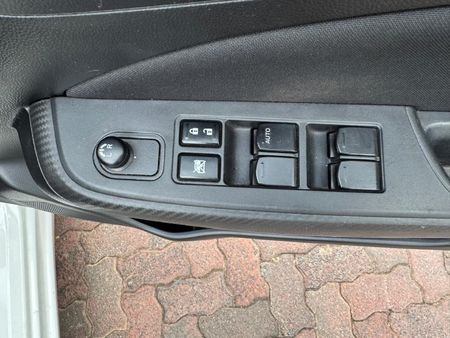 2023-Suzuki-Swift-12-GL-Auto_16