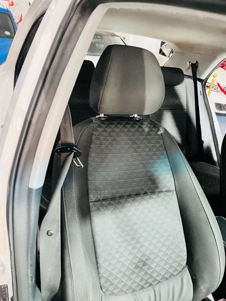 2017-Kia-Rio-12-Sedan_6