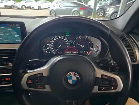 2019-BMW-X3-xDrive20d-M-Sport_12