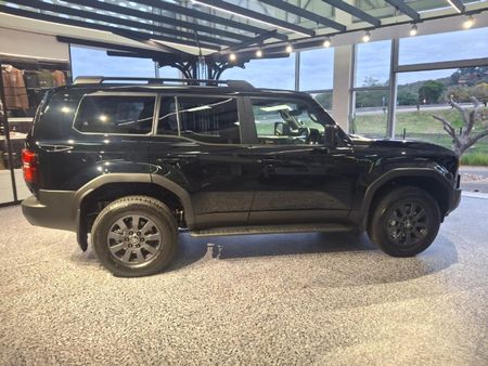 2026-Toyota-Land-Cruiser-Prado-VX-R-28GD-Auto_13